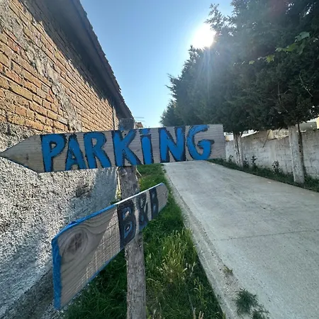 Casa For Rent 招待所 Karpen