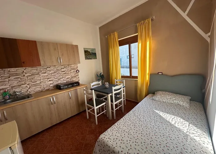 Affittacamere Casa For Rent *