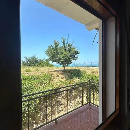 For Rent Vacation Krasniqi Guest house *